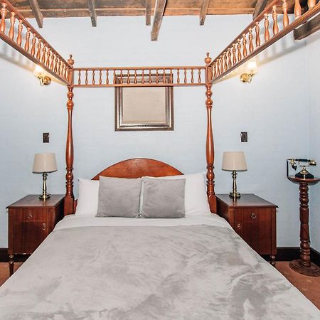 Settlers Hotel York Phòng bức ảnh