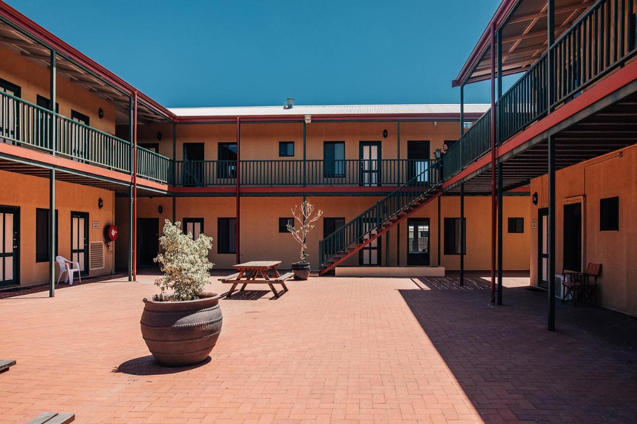 Settlers Hotel York Ngoại thất bức ảnh